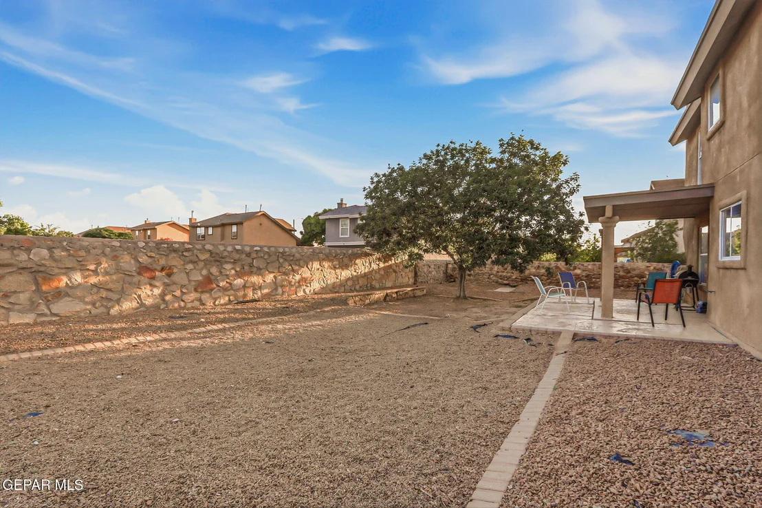 Photo of 680 Sequeiros Court