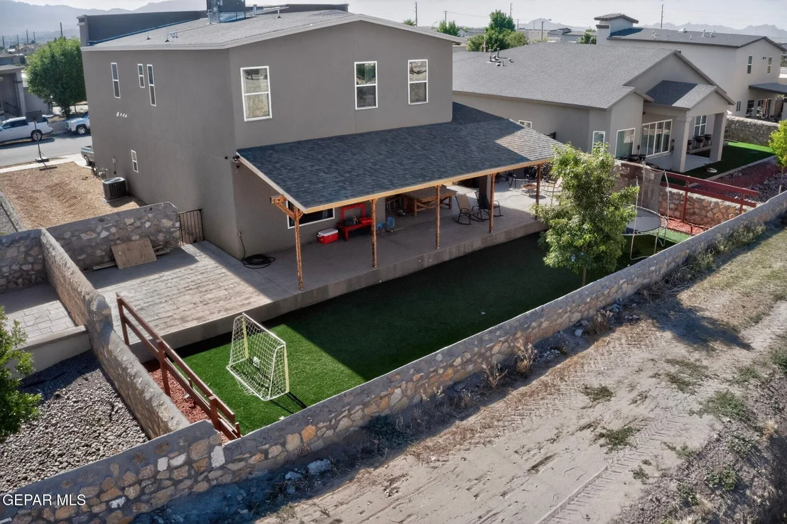 Photo of 6241 BRAZOS RIVER Drive