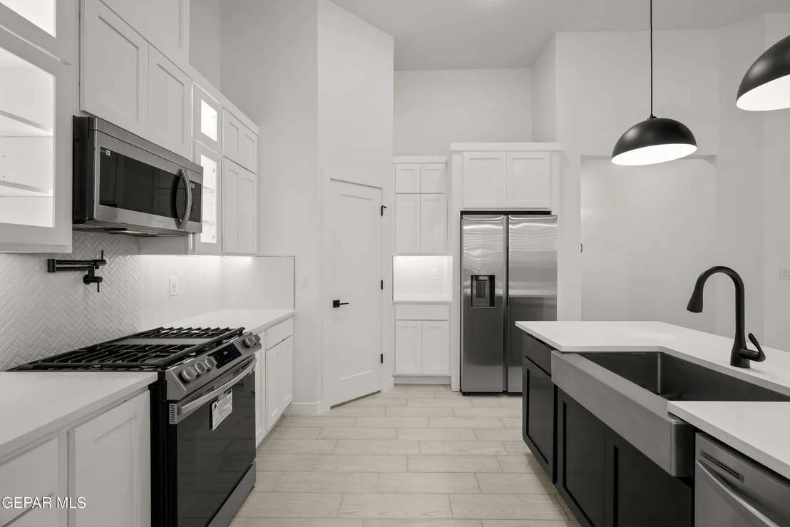 Photo of 13008 POWICK Drive