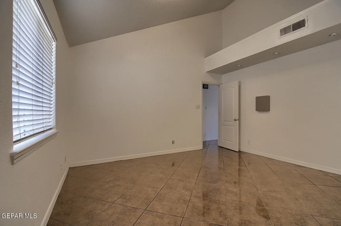 Photo of 11761 SNOW HAWK Drive