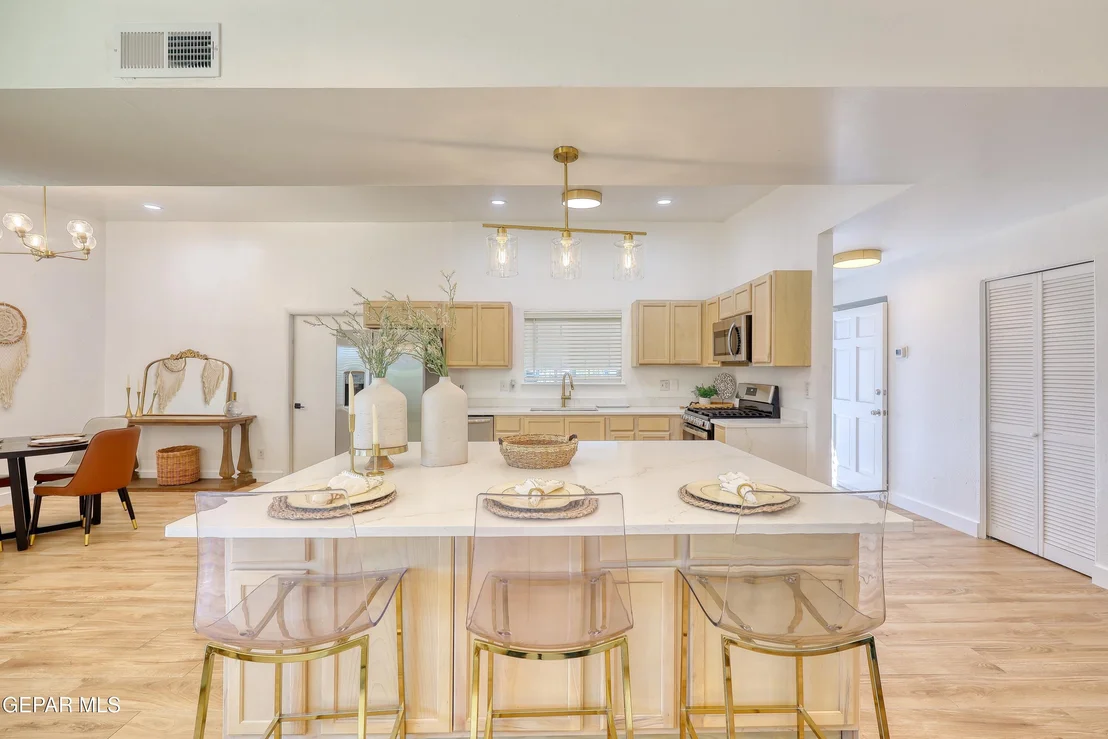 Photo of 2320 SEA SIDE Drive