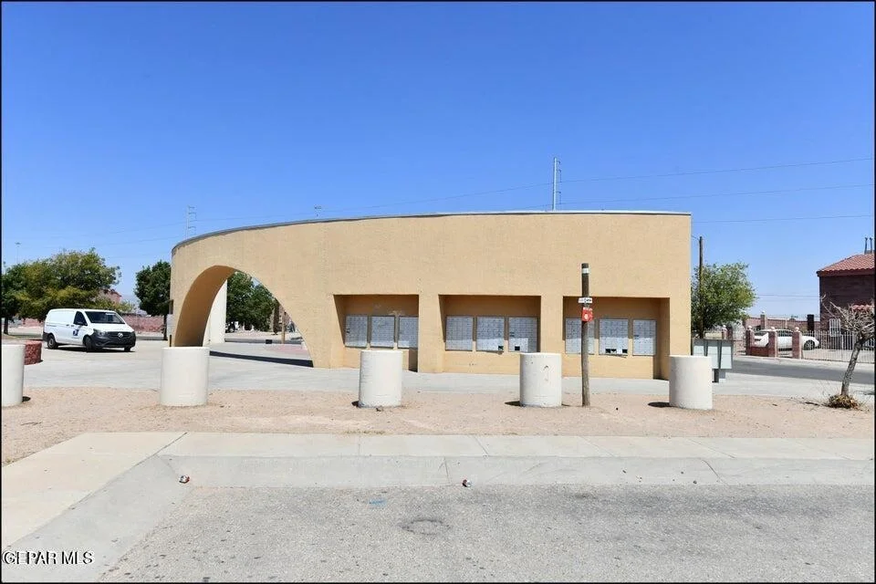 Photo of 3589 WATERSPRING Lane
