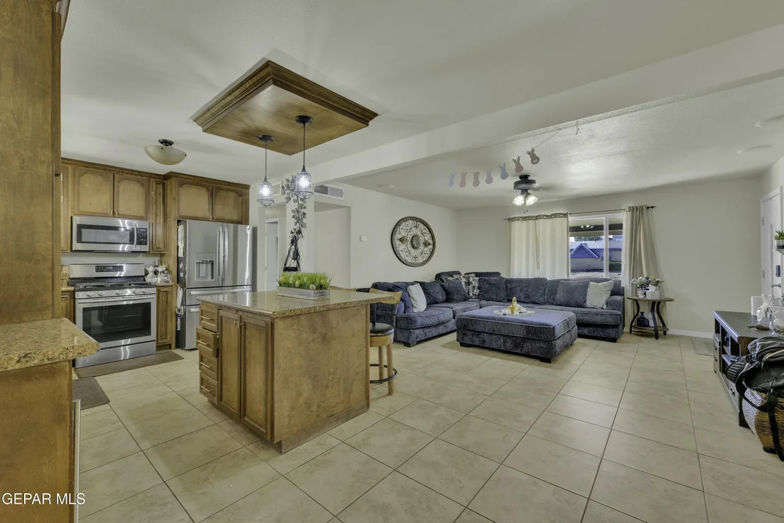 Photo of 9601 Selkirk Drive