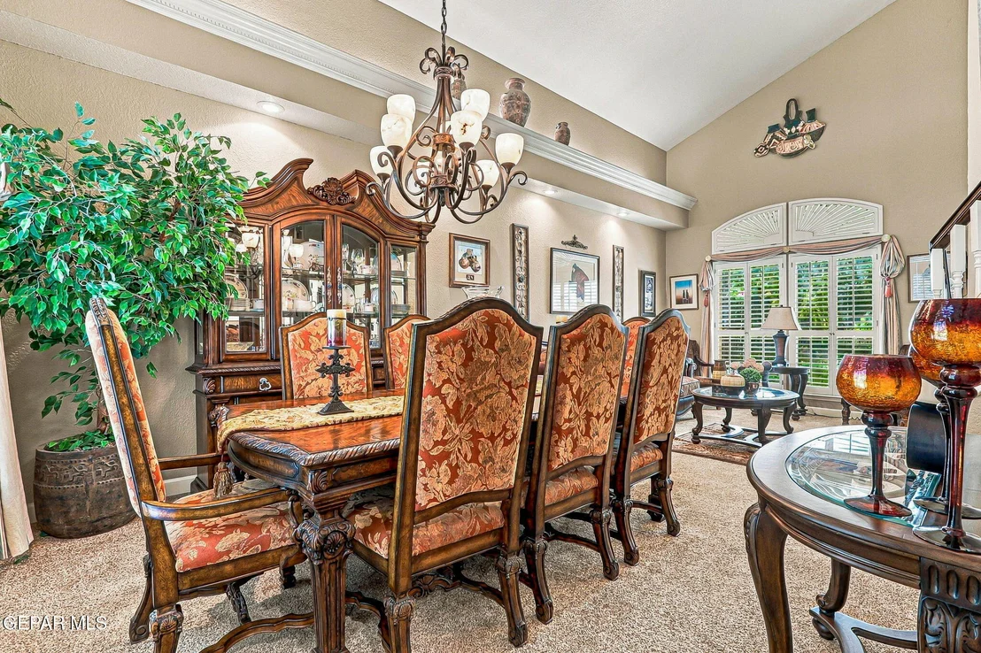 Photo of 1158 PINE RIDGE Way