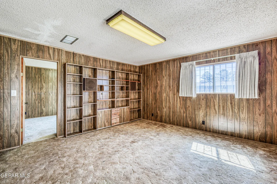 Photo of 309 DE LEON Drive