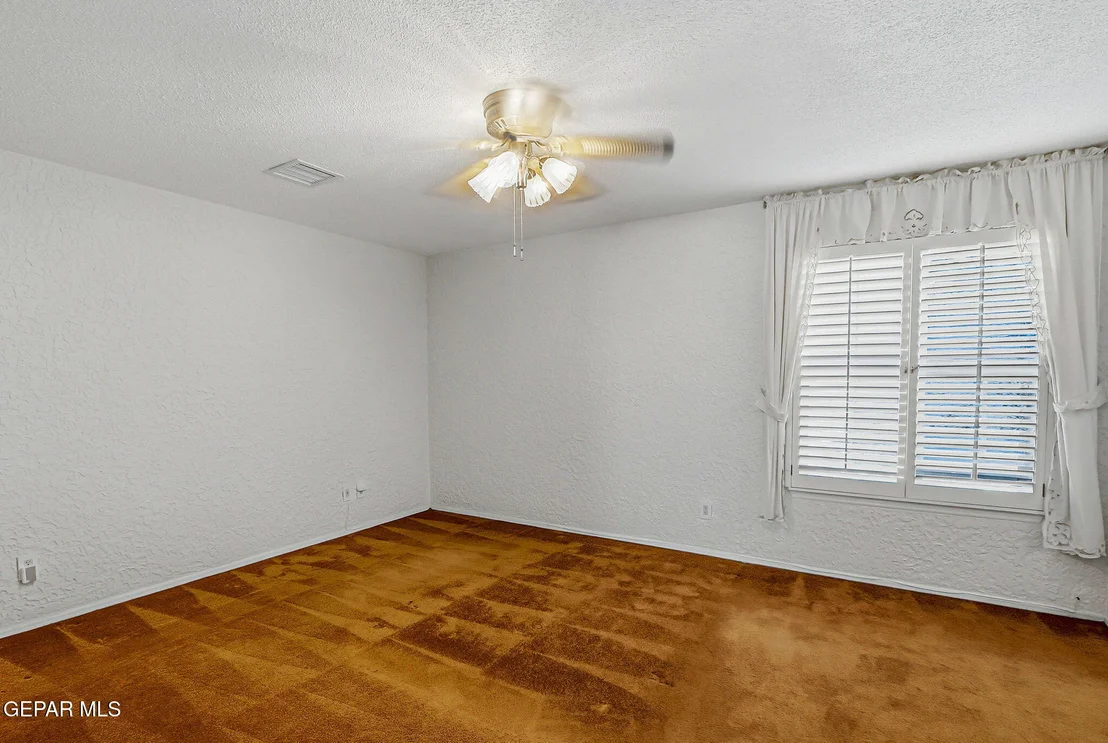 Photo of 5685 Burning Tree Drive
