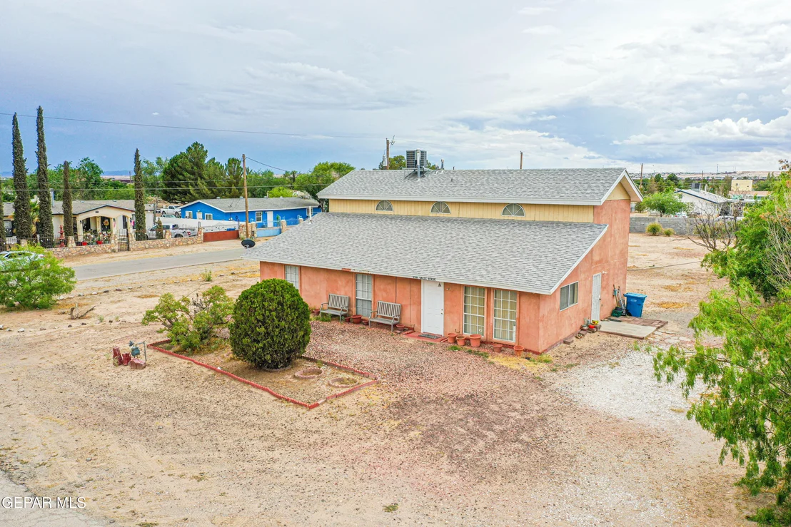 Photo of 11581 Valle Verde Road