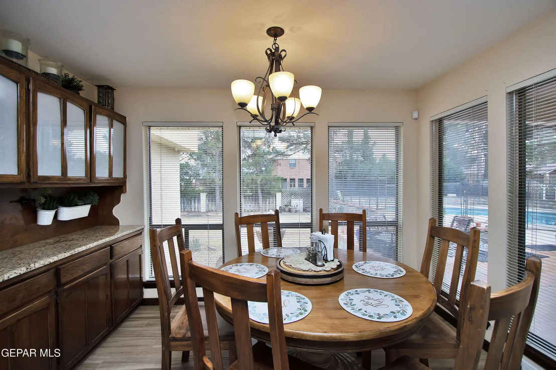 Photo of 308 Stotts Avenue