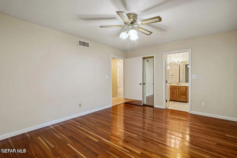 Photo of 4729 TROWBRIDGE Drive