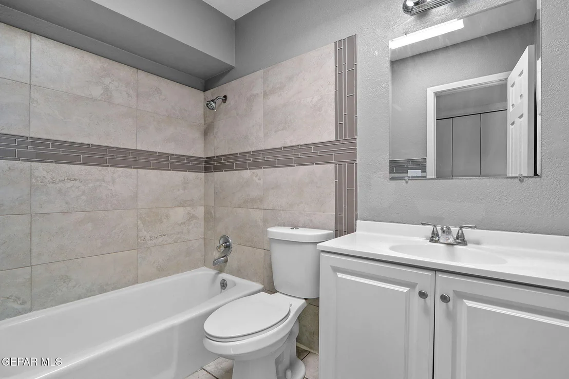 Photo of 237 MOONGLOW Drive