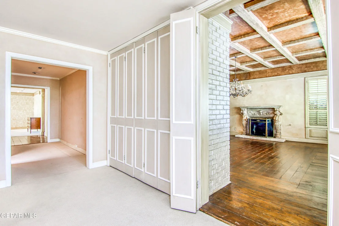 Photo of 6041 TORREY PINES Drive