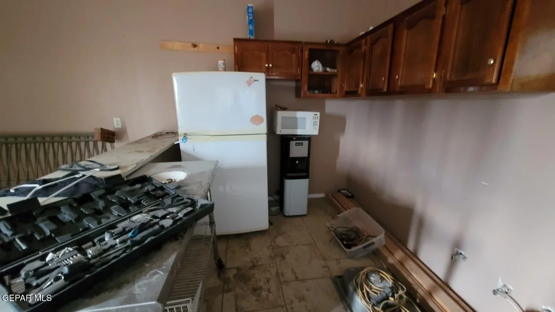 Photo of 854 Yates Place