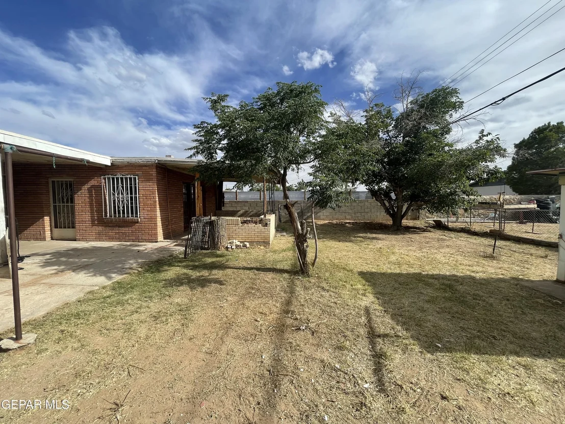 Photo of 8401 MOUNT WHITNEY Drive