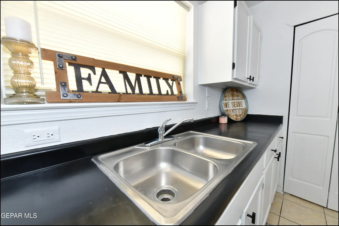 Photo of 315 SUNSET HILLS Drive