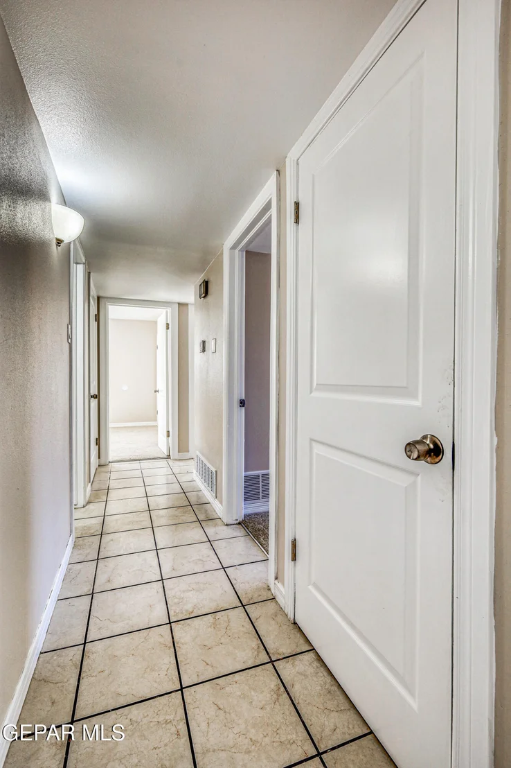 Photo of 424 Indian Place