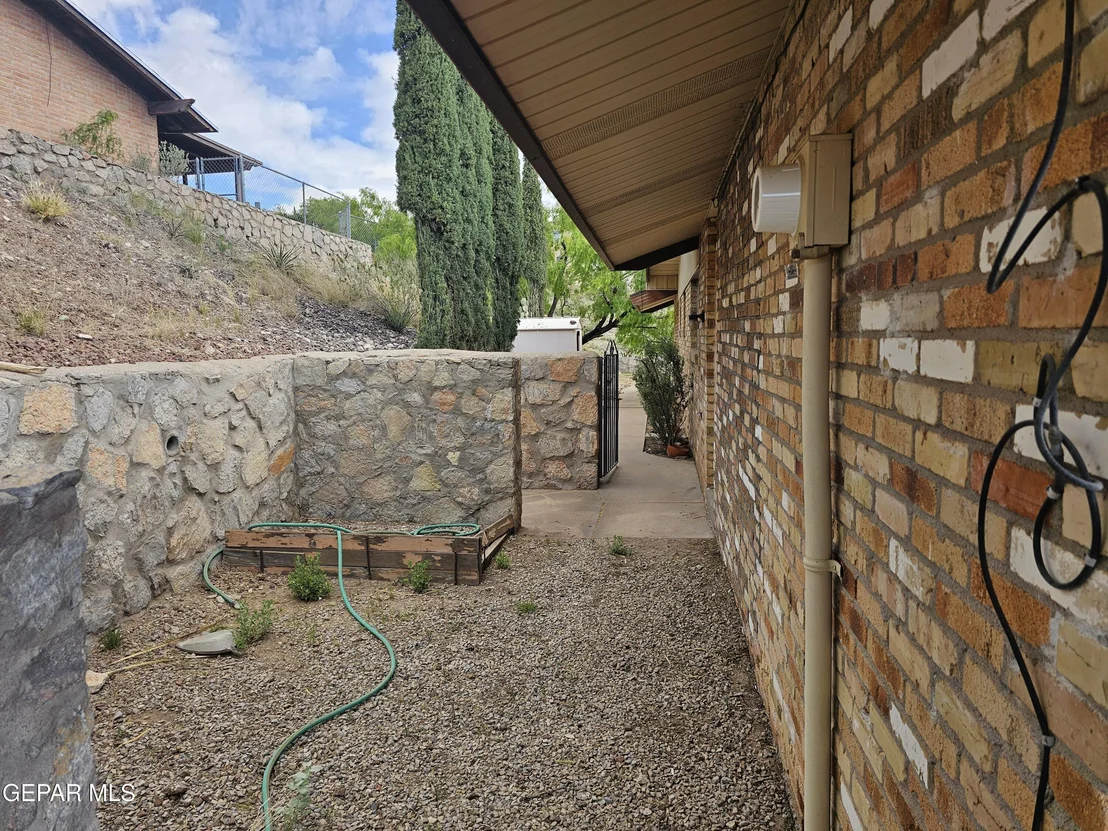 Photo of 3101 Parknorth Drive