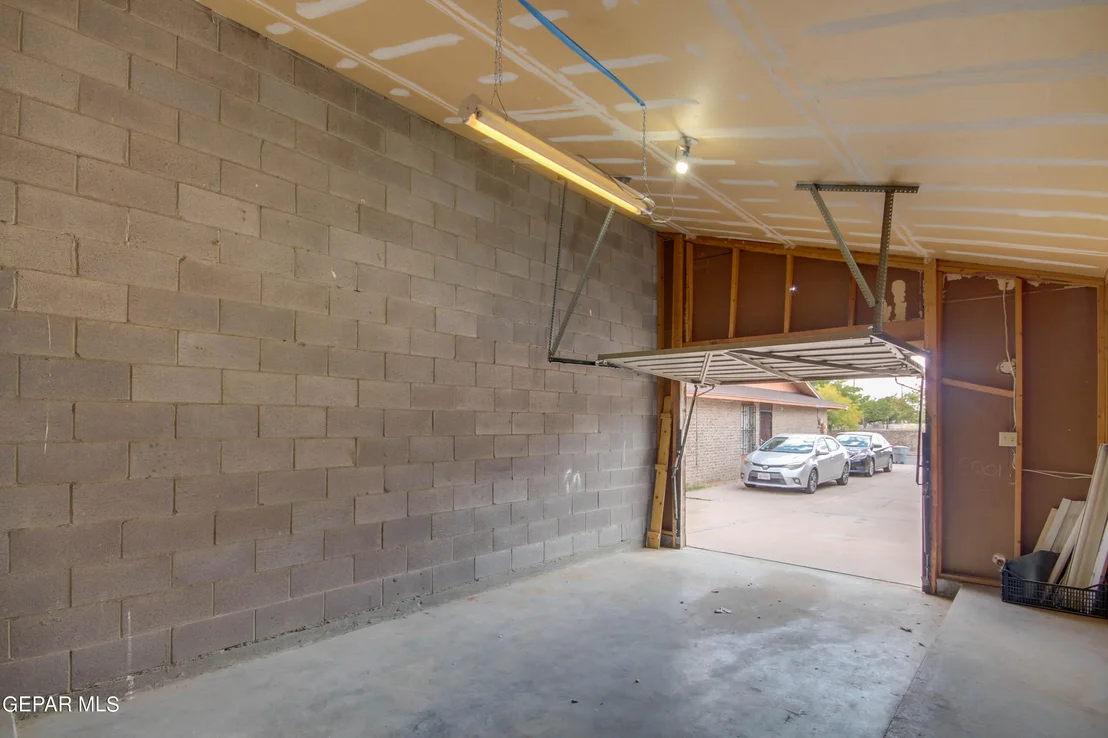 Photo of Unit B at 3429 RISNER Place