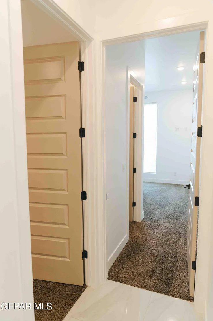Photo of 653 BIR Circle