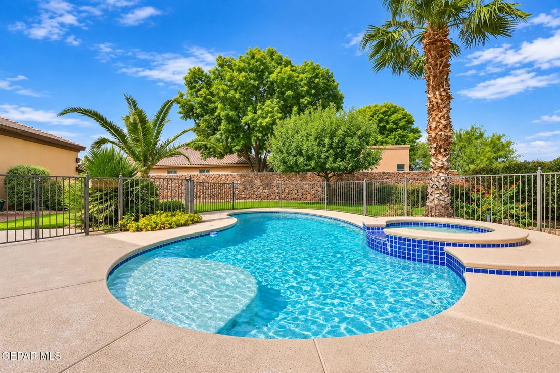 Photo of 732 Emerald View Drive