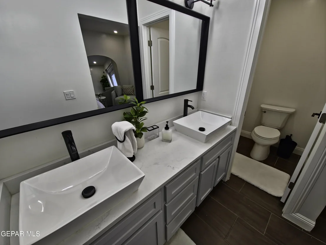 Photo of 7321 CUBA Drive