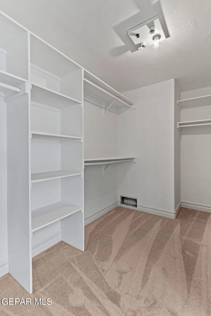 Photo of 5566 Buckley Drive