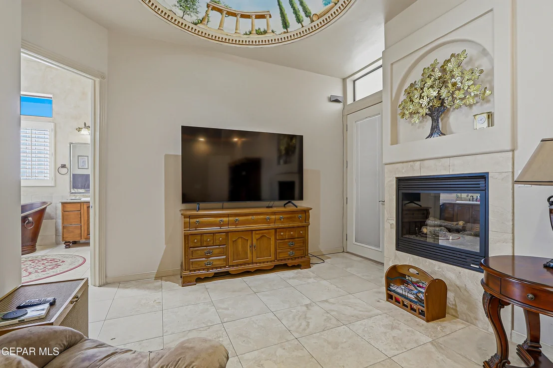 Photo of 6340 FRANKLIN RED Drive