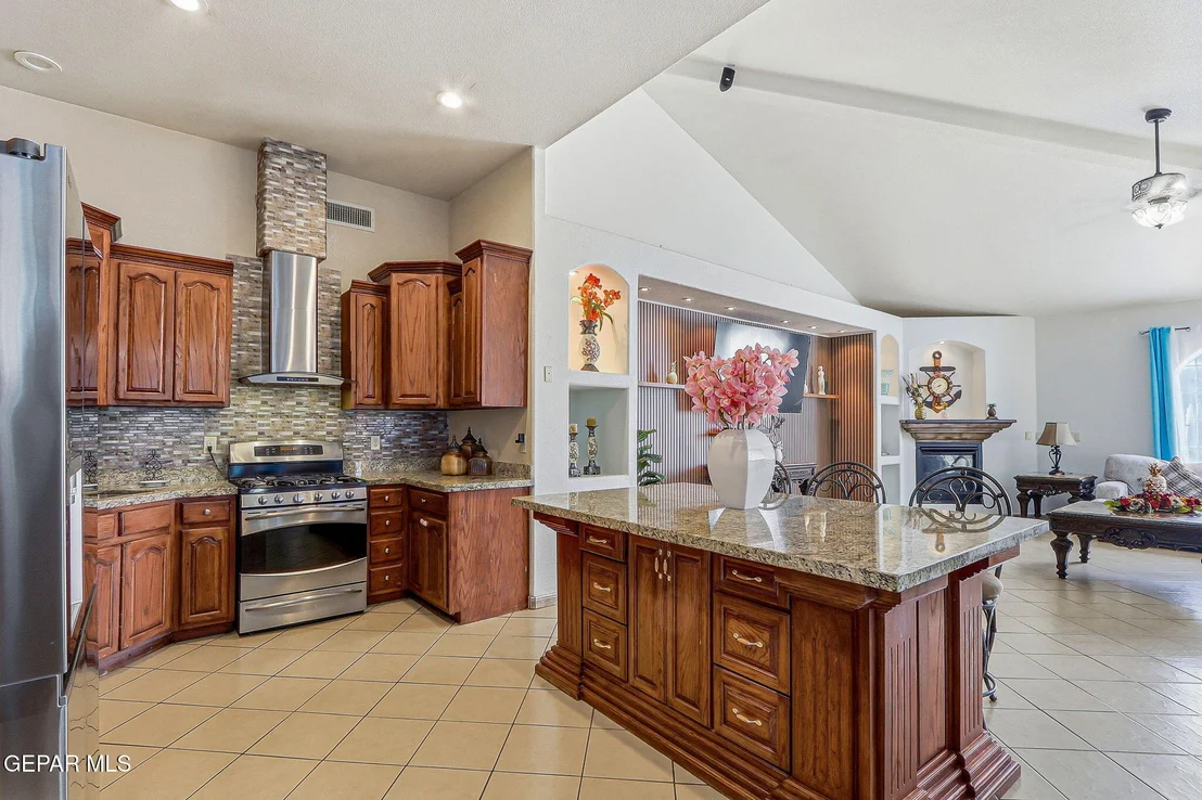 Photo of 411 BURKETT Drive
