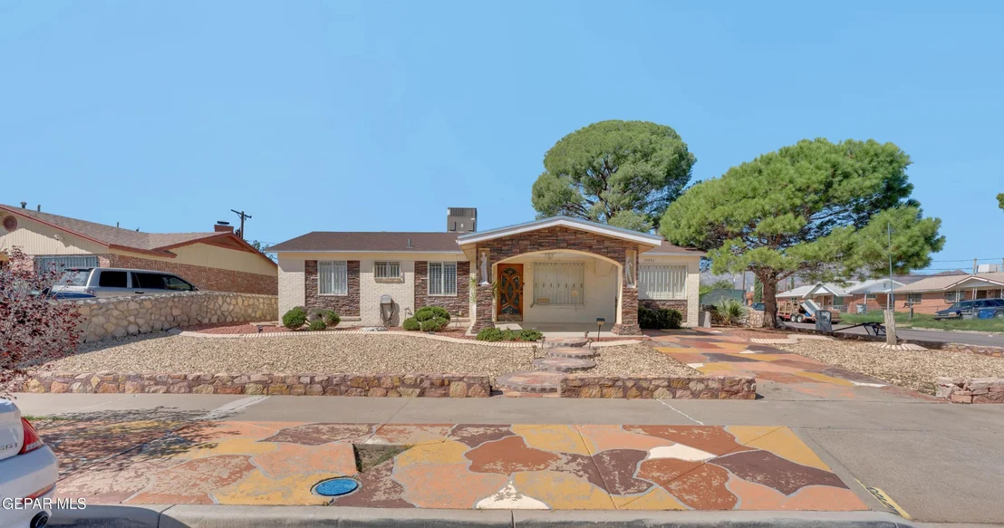 Photo of 10393 Blythe Drive