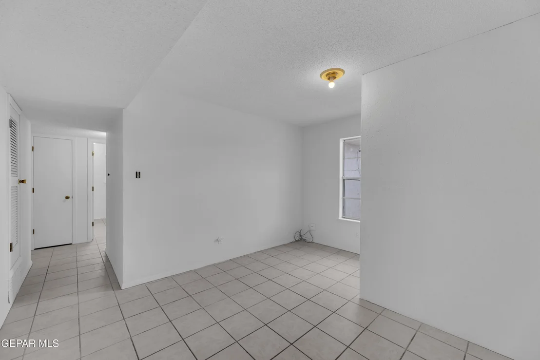 Photo of 15340 MINERAL Court