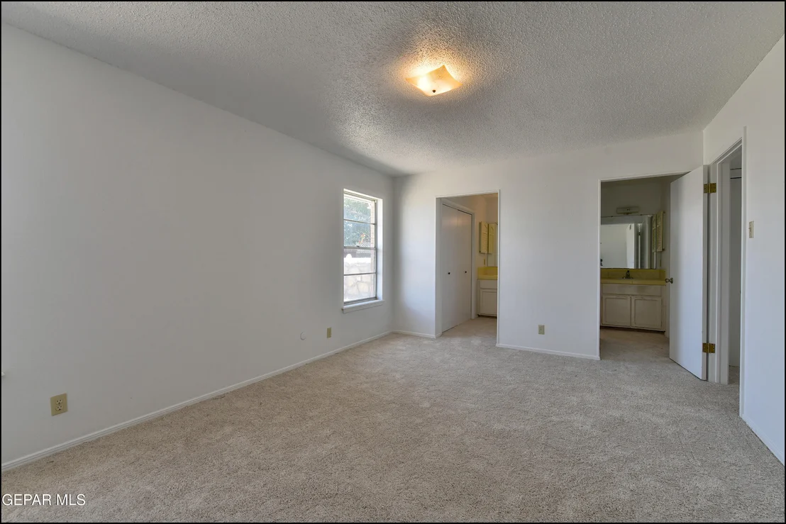 Photo of 11057 TOM WEISKOPF Drive