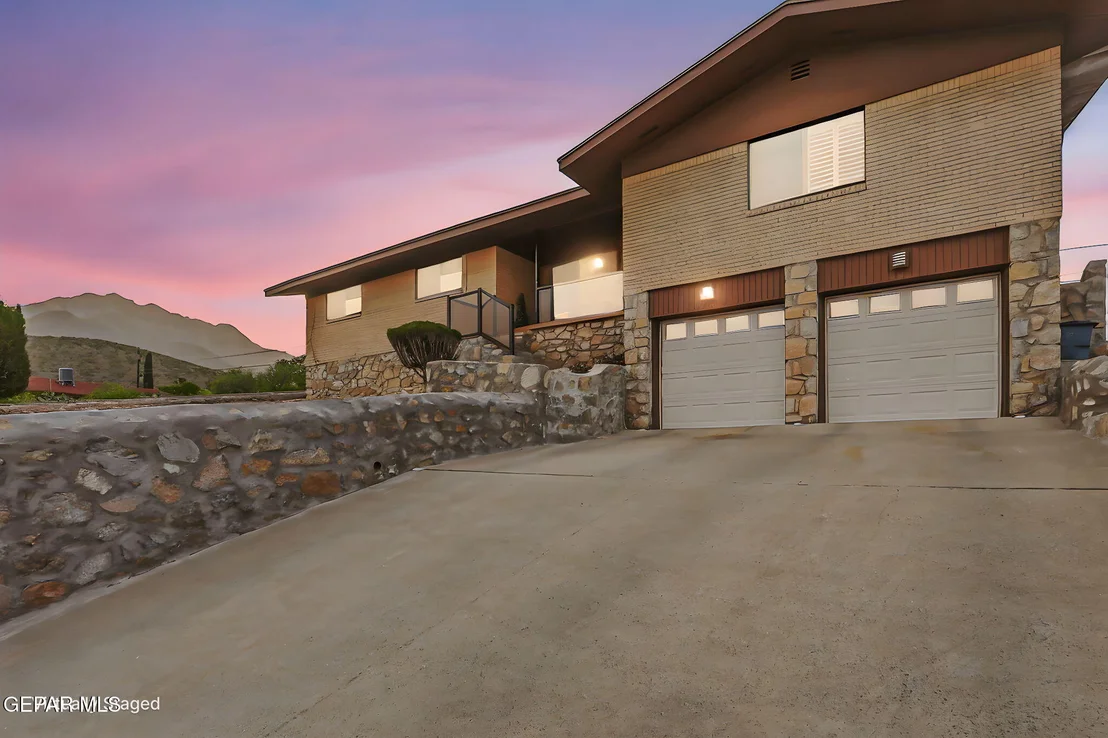 Photo of 3307 MOONLIGHT Avenue