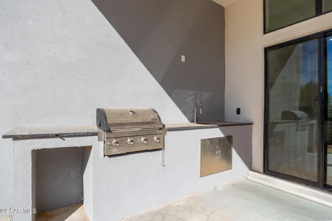 Photo of 5660 RIO BONITO Circle