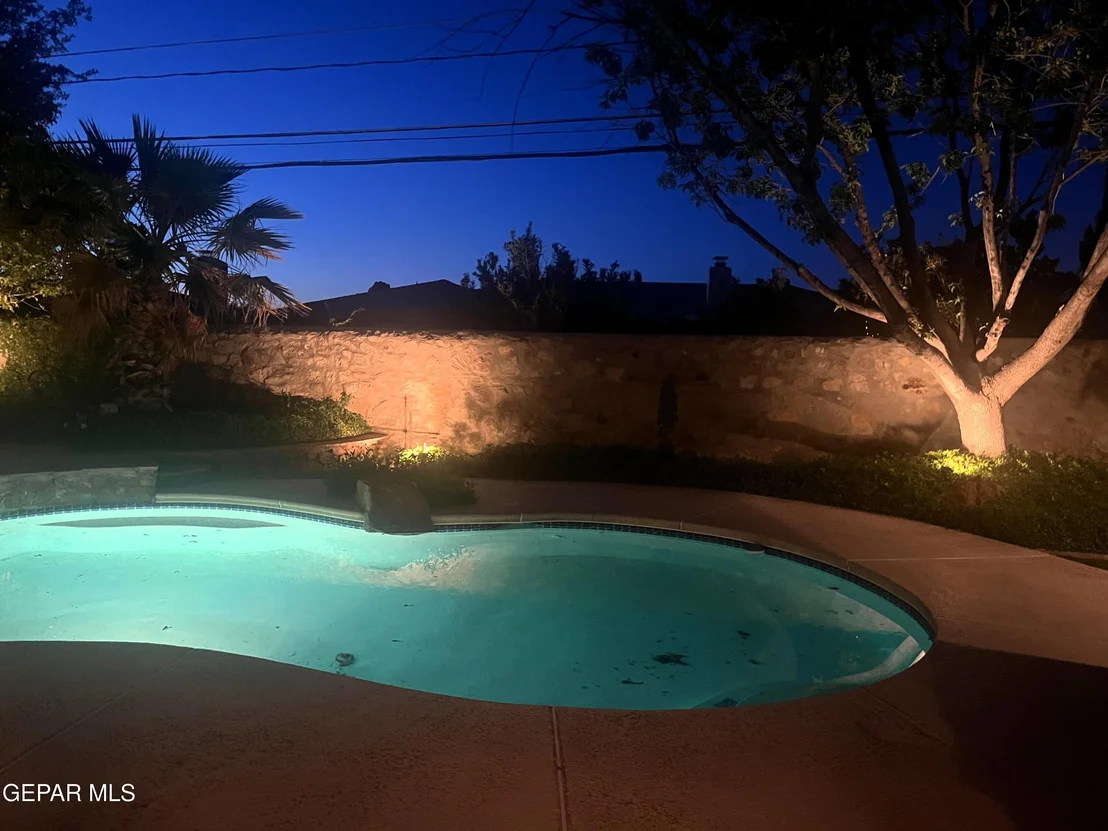Photo of 301 NORTHWIND Drive