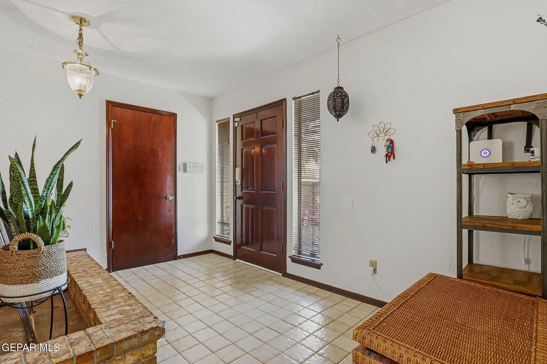 Photo of 1721 VISTA REAL Drive