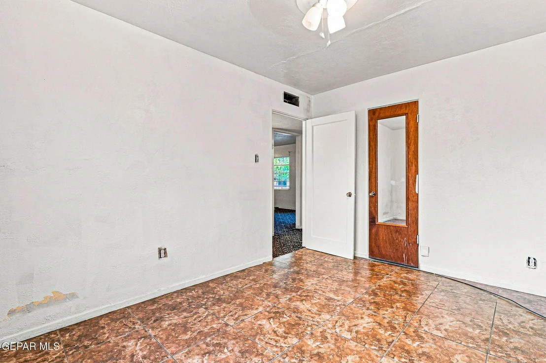 Photo of 637 Alicia Drive