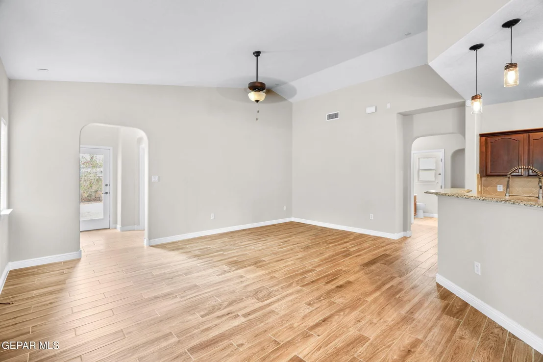Photo of 14353 N CAVE Drive