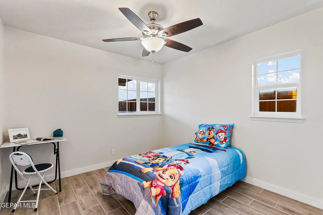 Photo of 220 Carnival Drive