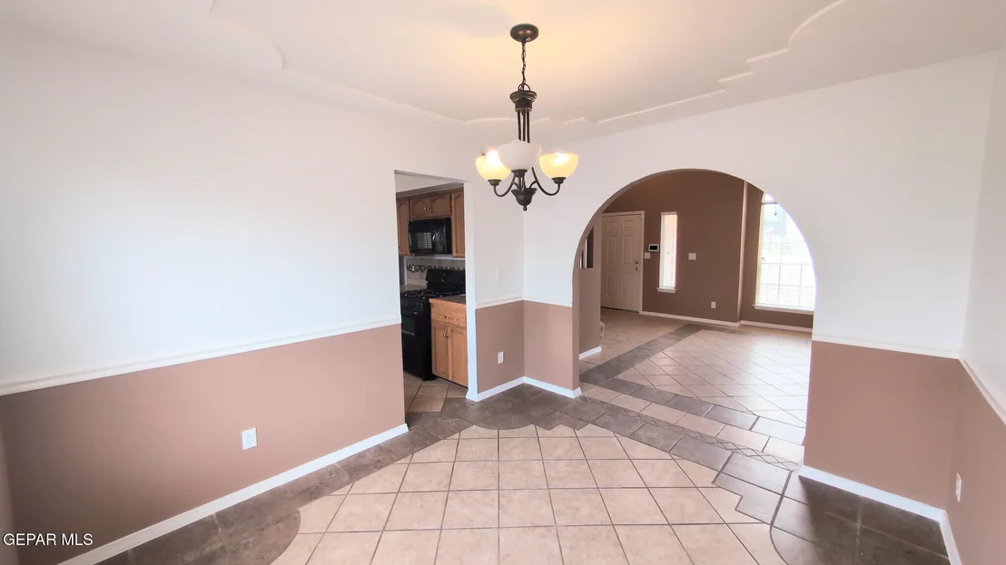 Photo of 5021 BALLINGER Drive