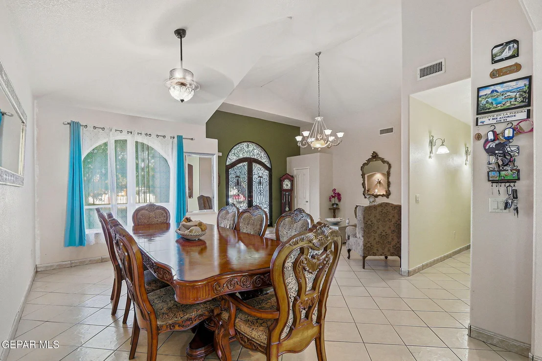 Photo of 411 BURKETT Drive