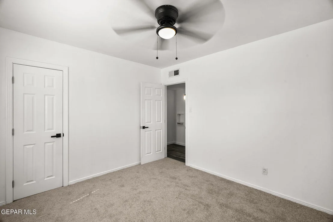 Photo of 7609 VERONA Circle