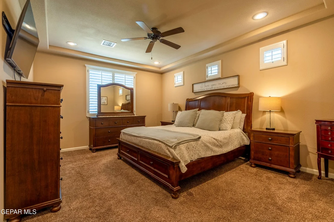 Photo of 7730 Enchanted View Drive