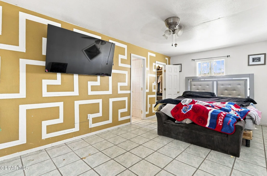 Photo of 8621 REMINGTON Drive