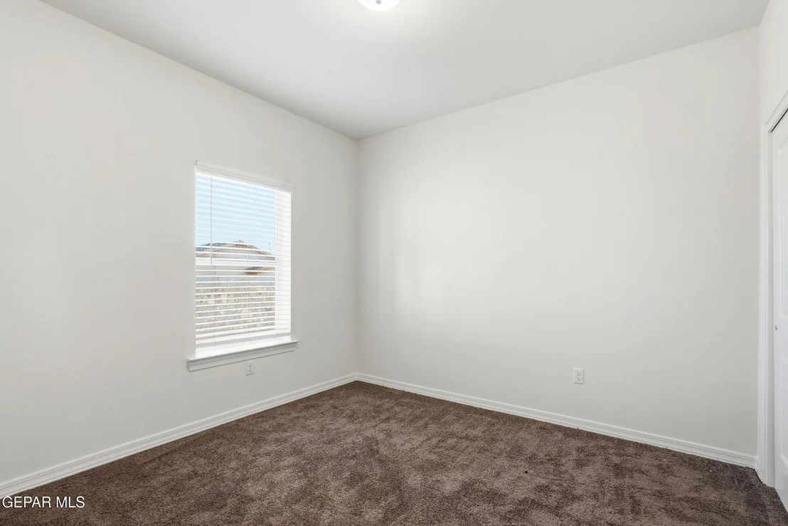 Photo of 3736 MODEL Lane