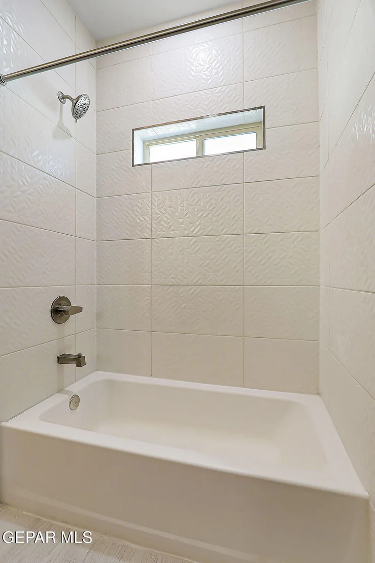 Photo of 3732 Model Lane