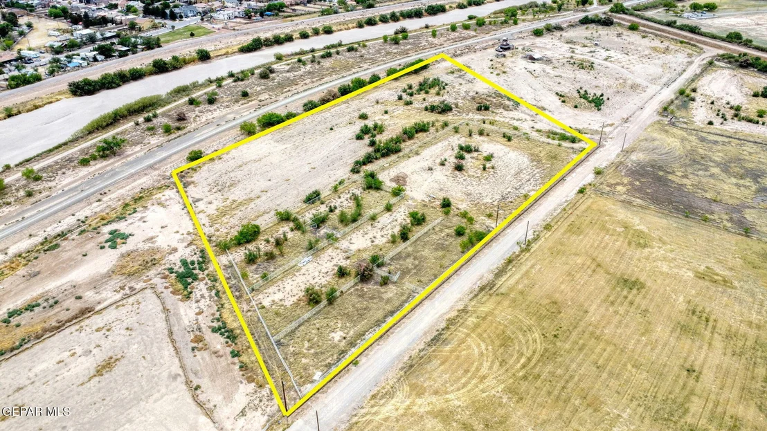 Photo of 6000 Strahan Road