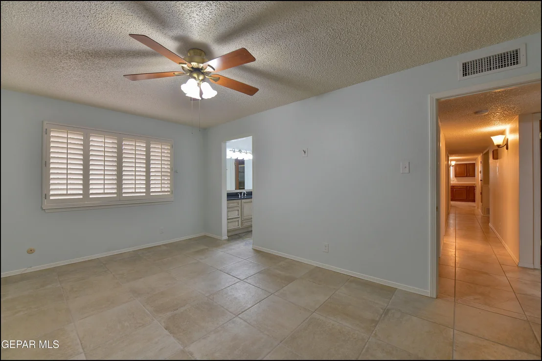 Photo of 4635 R L SHOEMAKER Drive