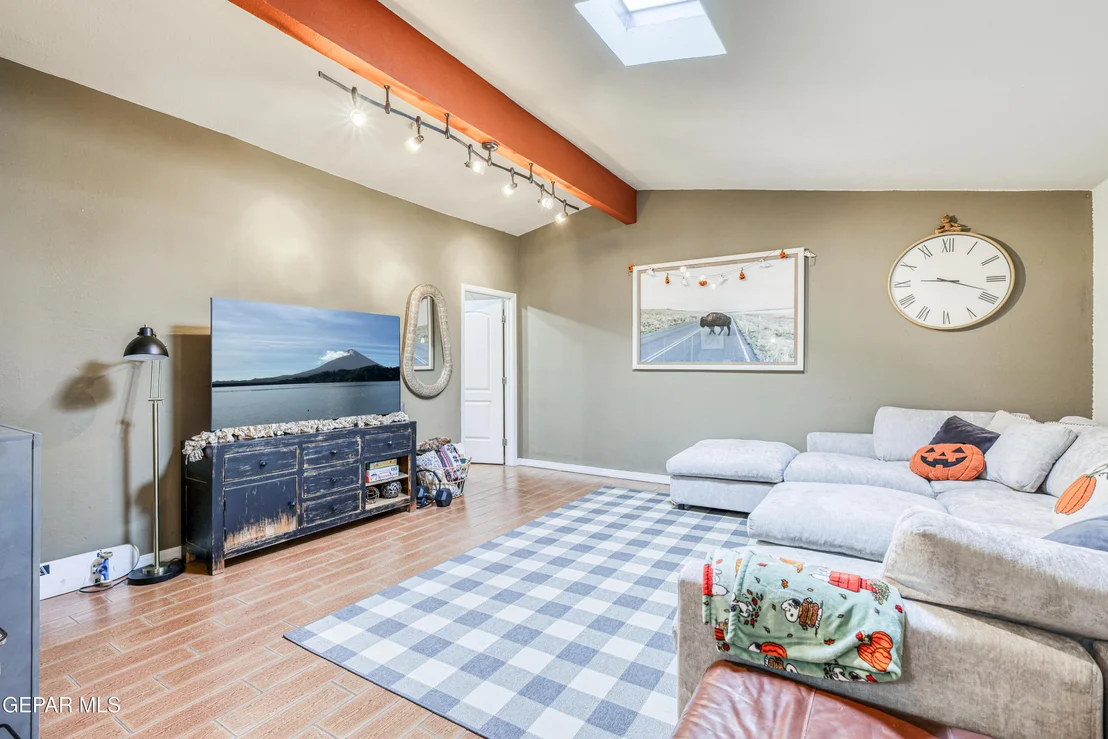 Photo of 11387 BEACH FRONT Drive