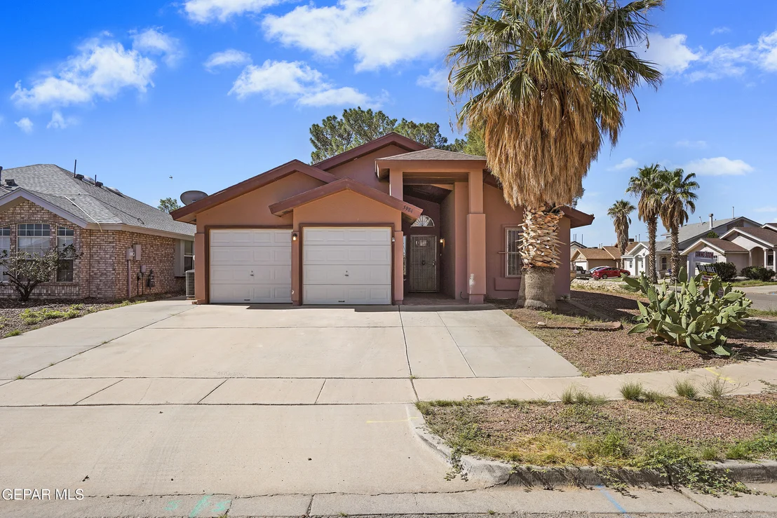 Photo of 5984 CHIPPENDALE Avenue