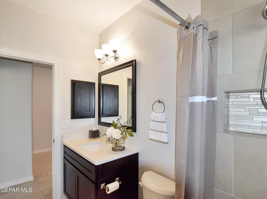 Photo of 2240 Small Mountain Place