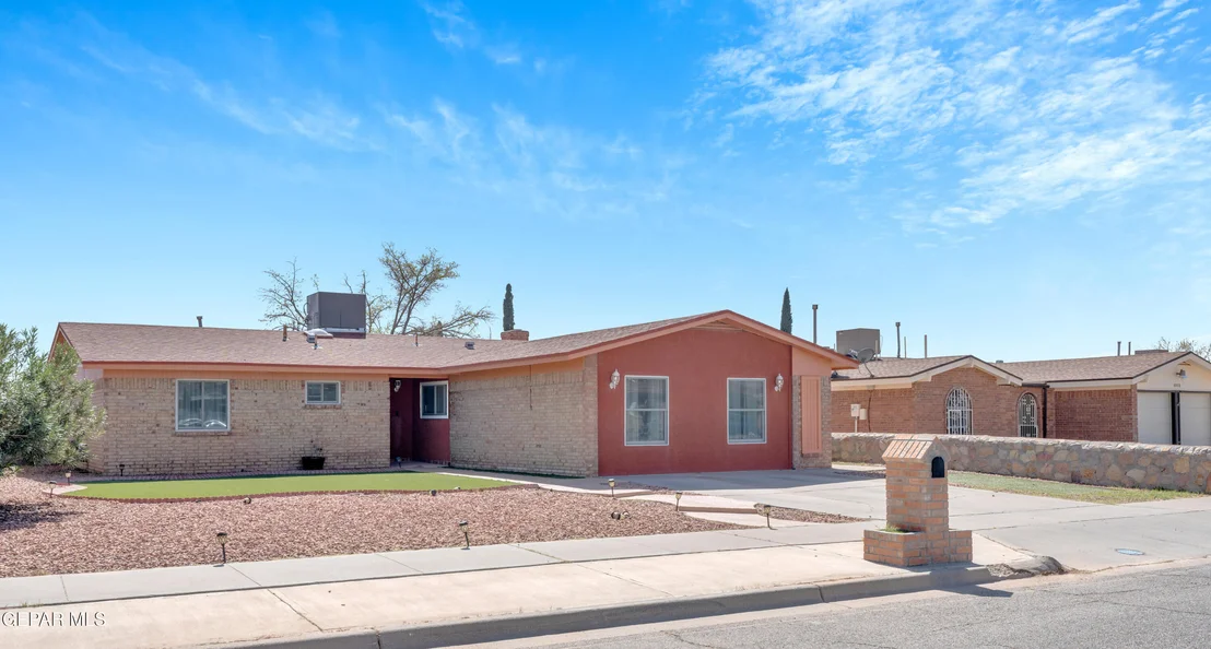 Photo of 11176 SHORELINE Drive